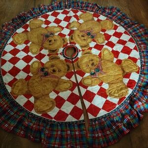 Vintage Teddy Bear Christmas Tree Skirt Plaid